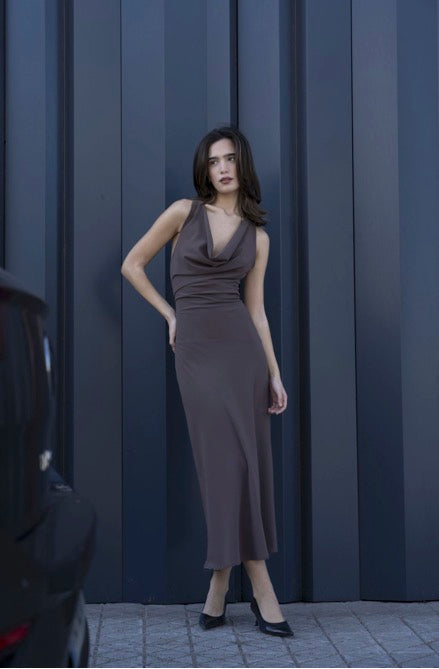 VESTIDO MIDI