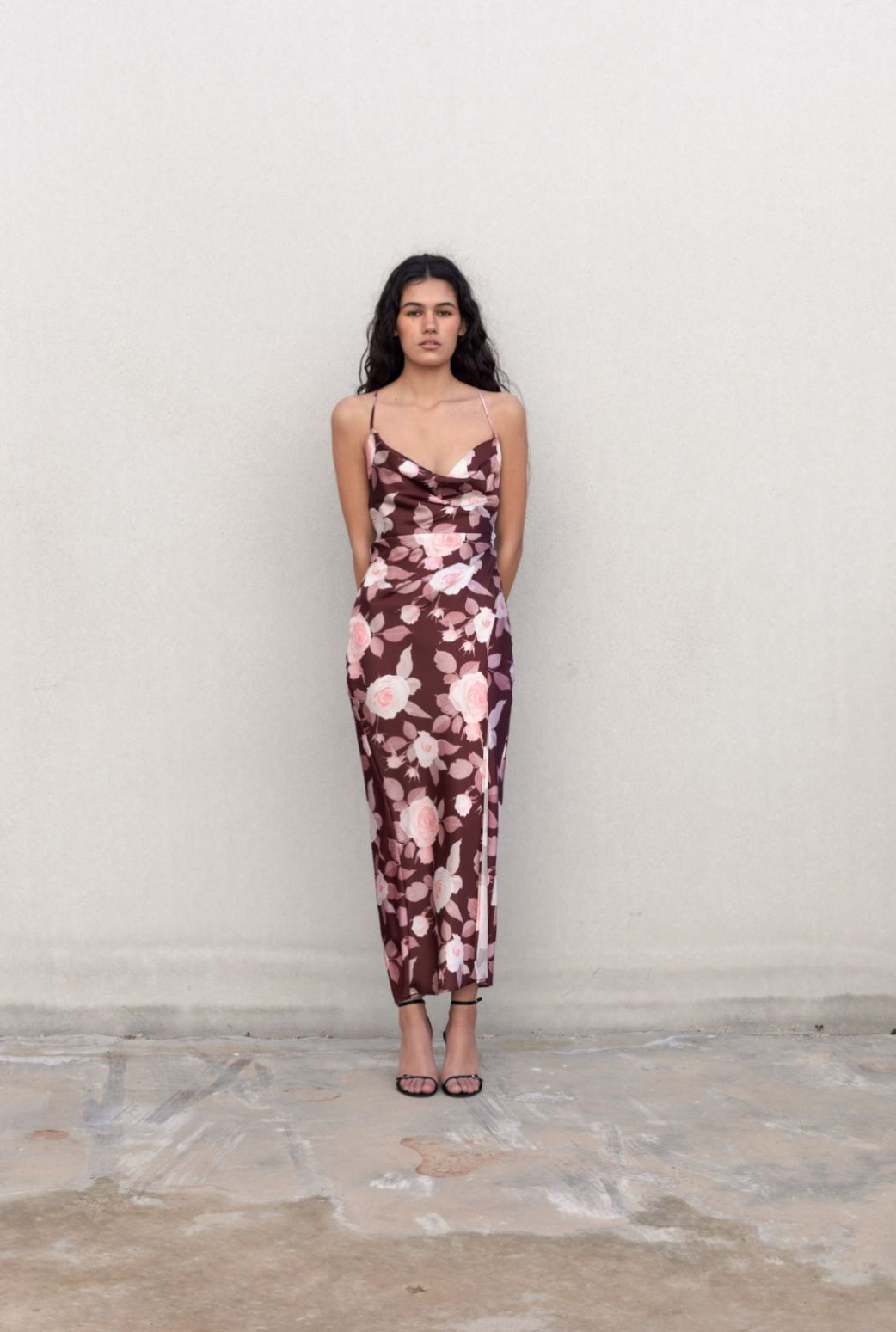 VESTIDO SATINADO ESTAMPADO