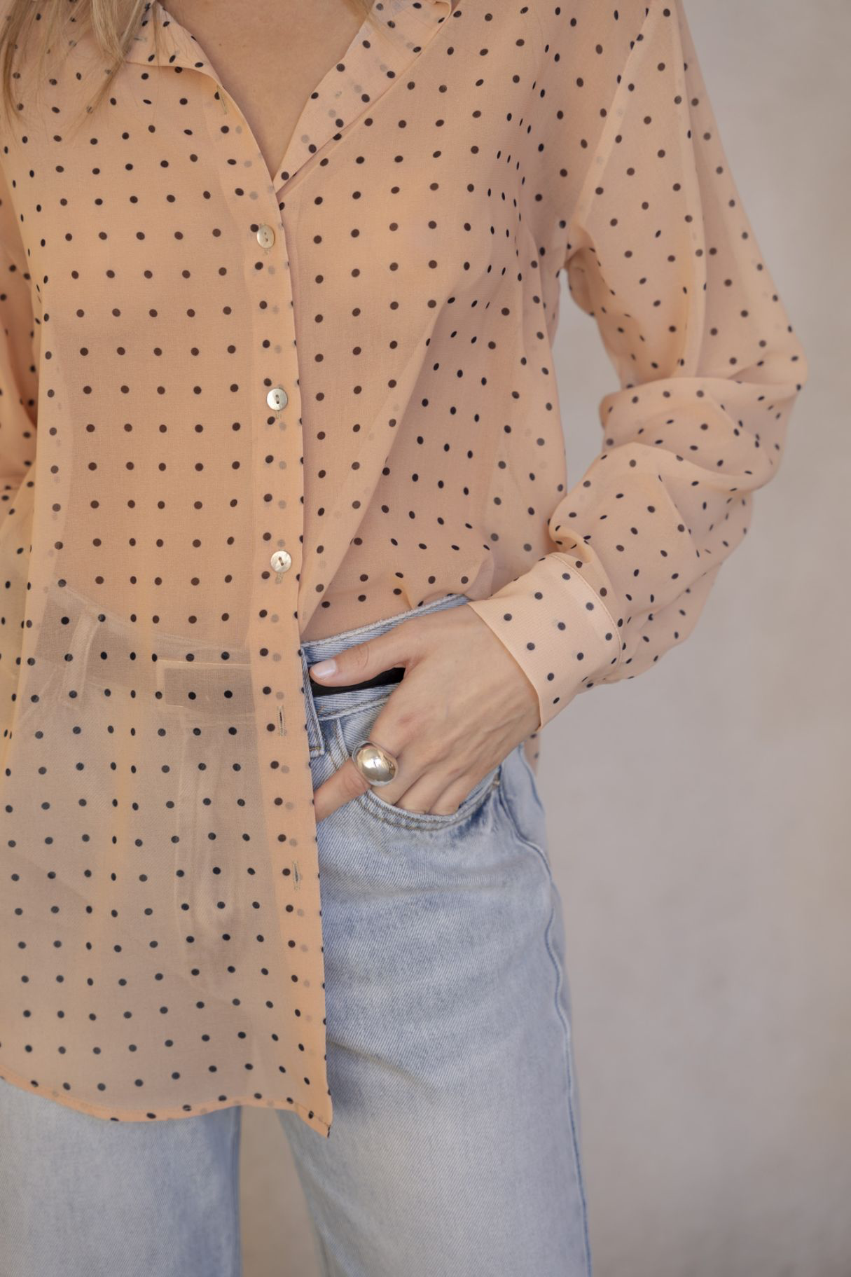 CAMISA SEMITRANSPARENTE
