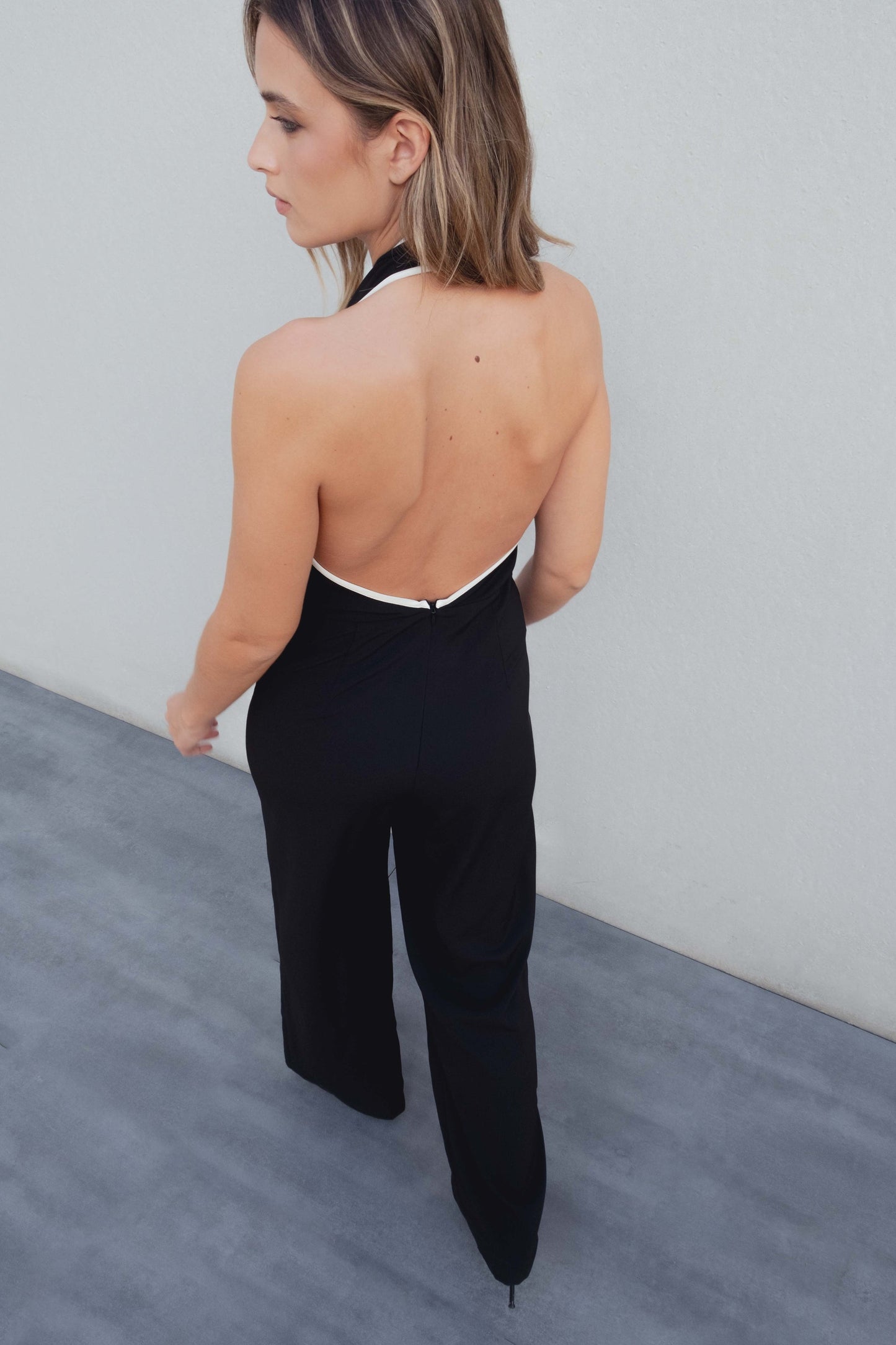 MONO HALTER CONTRASTE