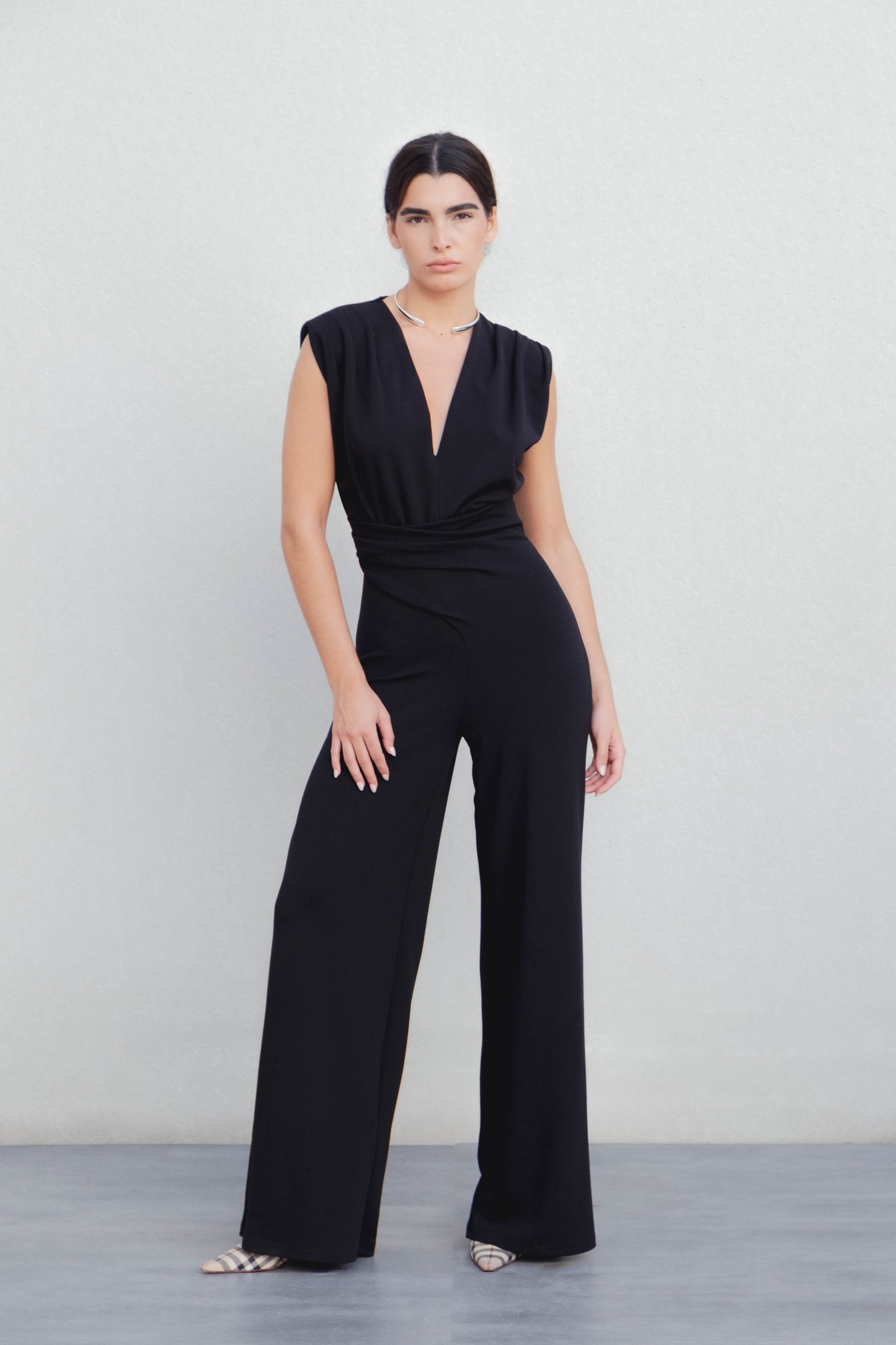 MONO HOMBRERAS DRAPEADO