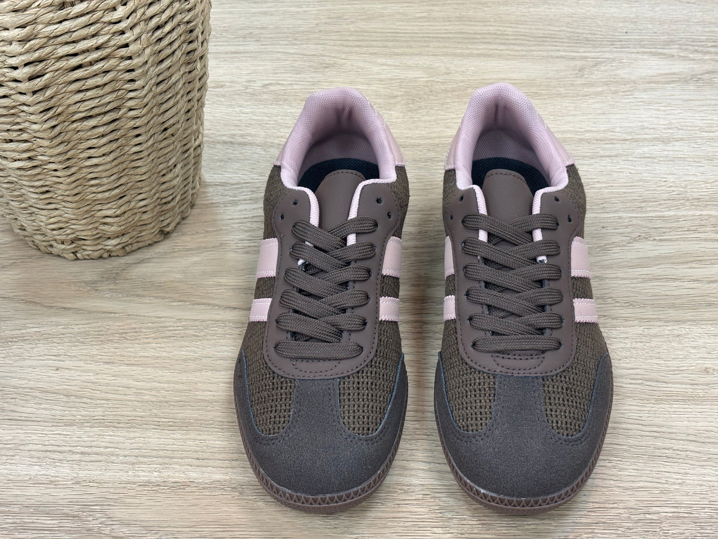 ZAPATILLAS ROSA Y MARRÓN