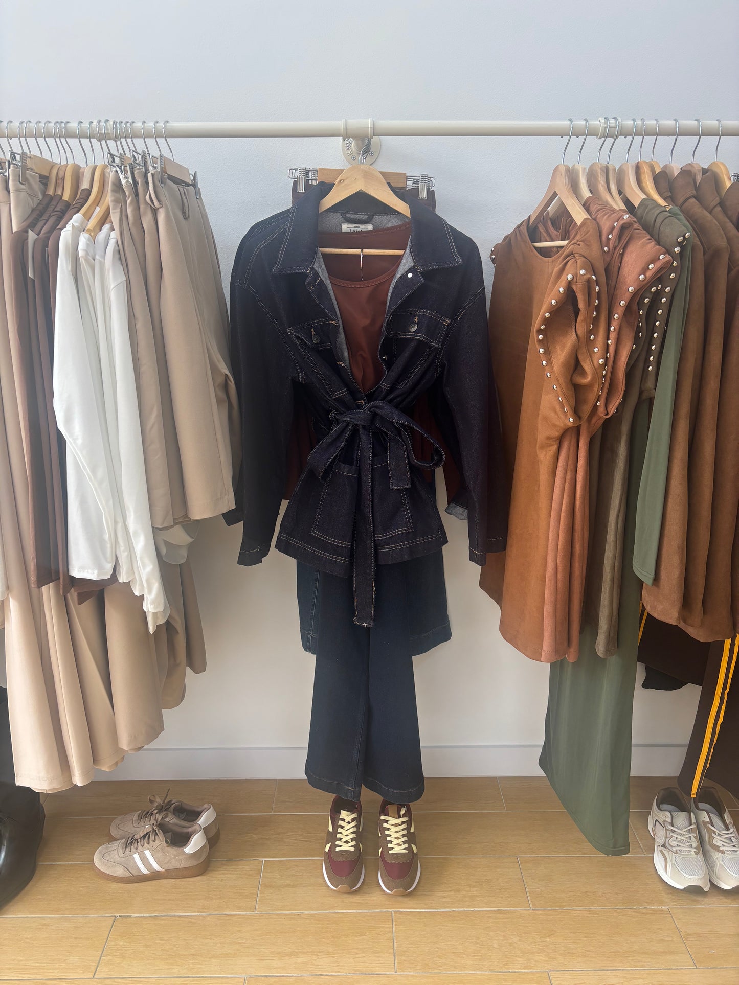 CHAQUETA VAQUERA CINTURÓN