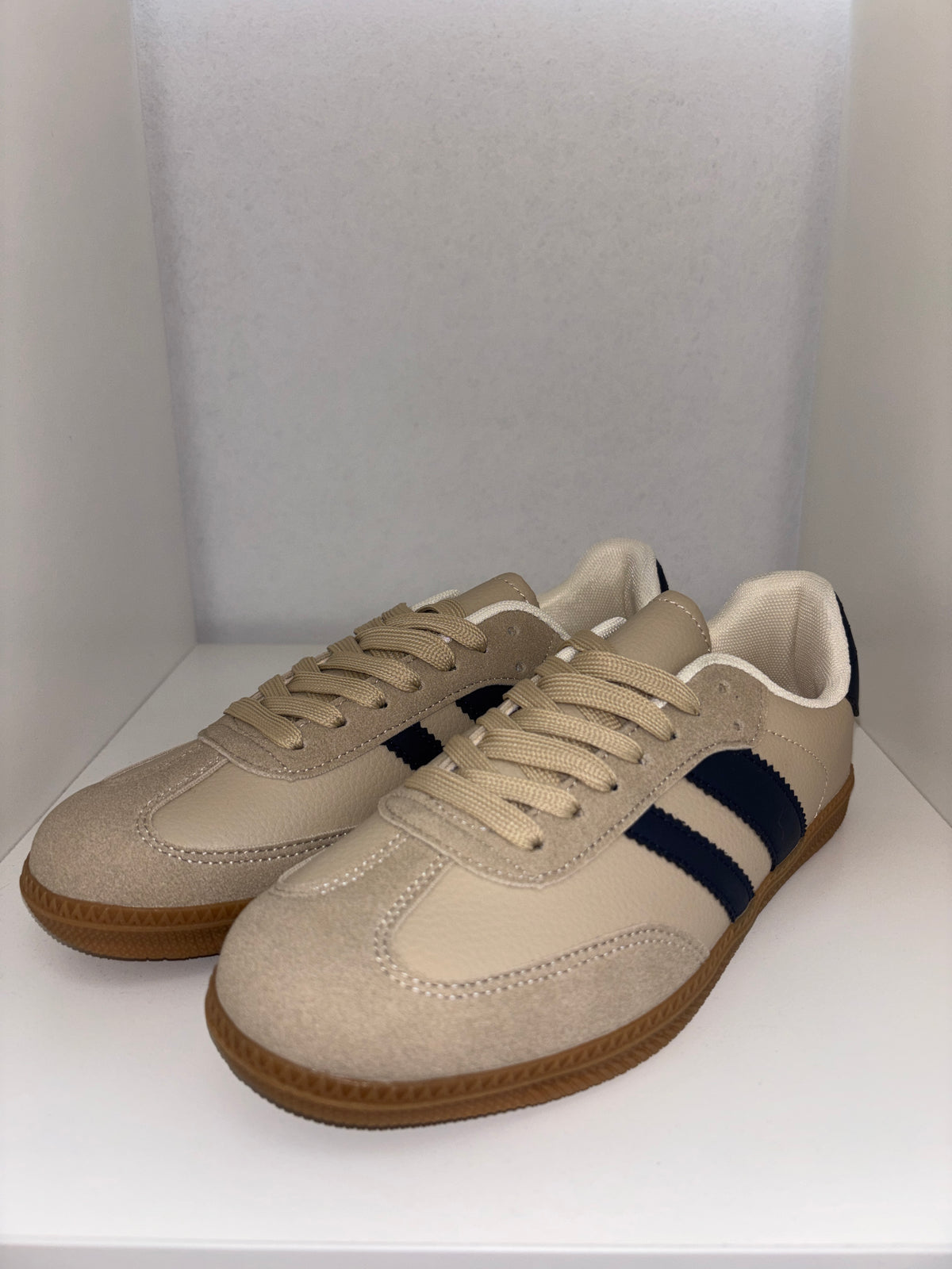 ZAPATILLAS RETRO