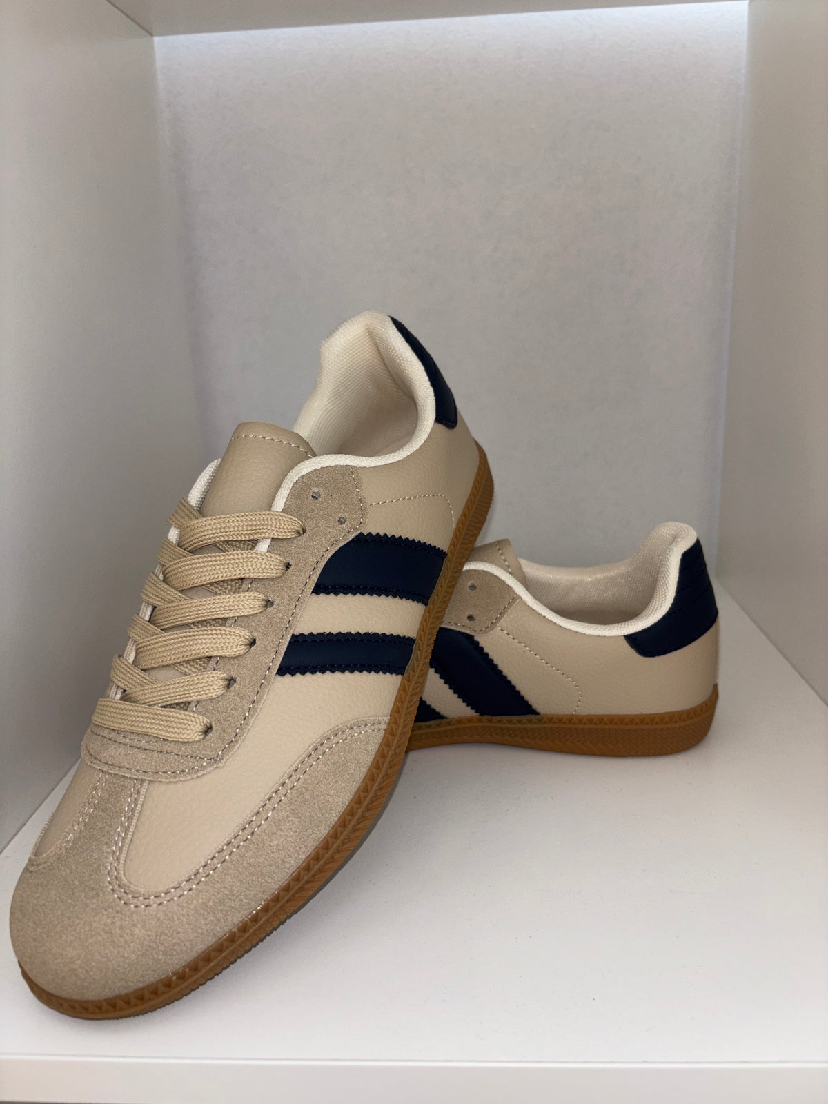 ZAPATILLAS RETRO