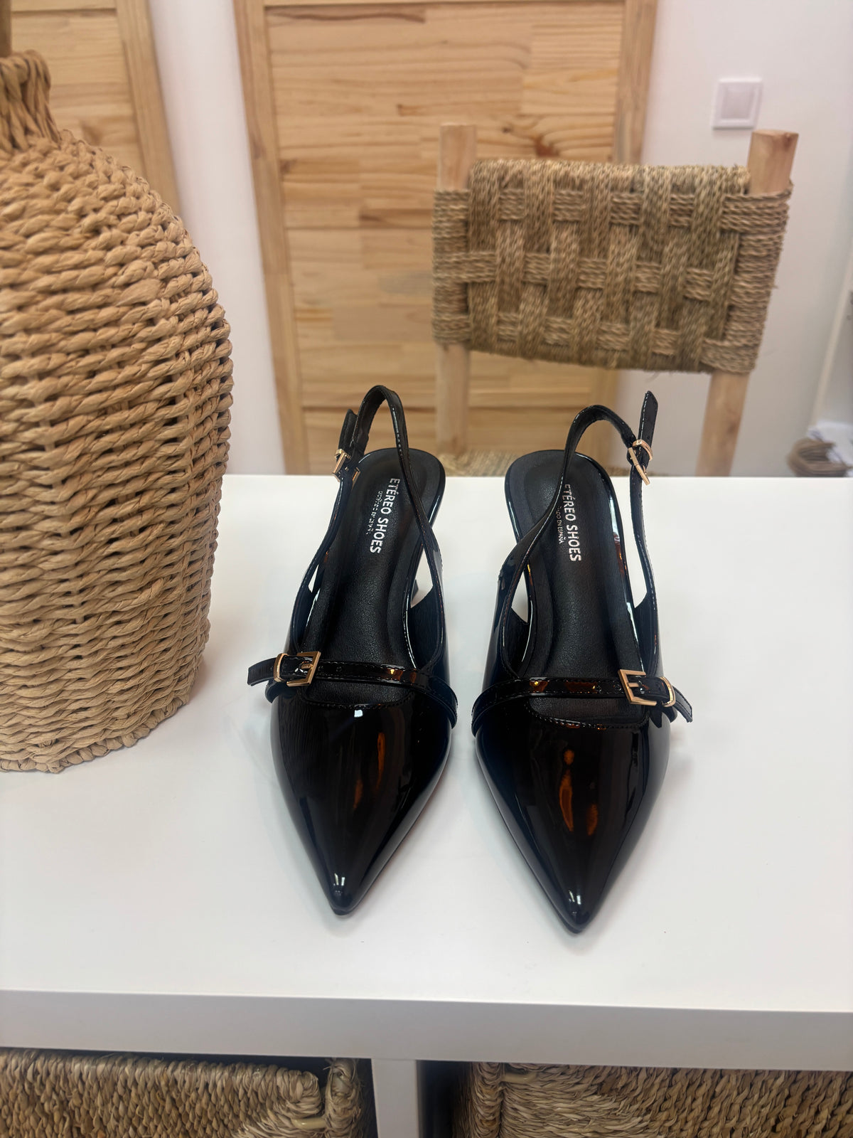 ZAPATOS HEBILLA